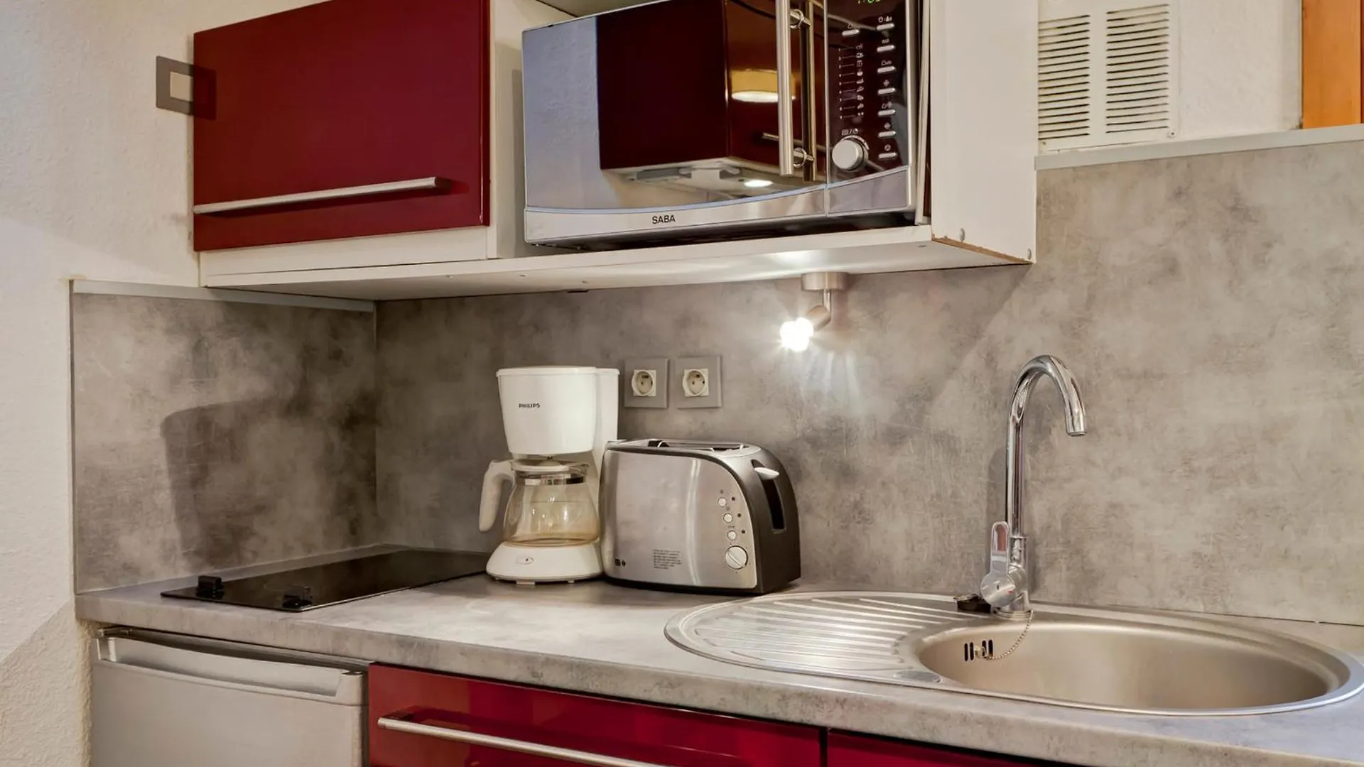 Appartement Cosy 2 Pieces Avec Balcon Et Parking, Au Centre De Brides-Les-Bains, Proche Telecabine. - Fr-1-512-204 Brides-les-Bains