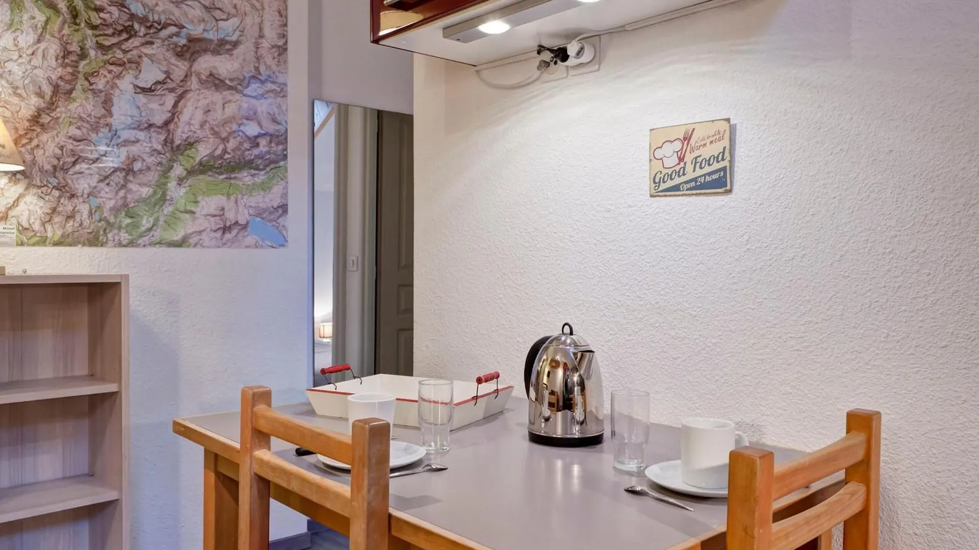Apartment Appartement Cosy 2 Pieces Avec Balcon Et Parking, Au Centre De Brides-Les-Bains, Proche Telecabine. - Fr-1-512-204